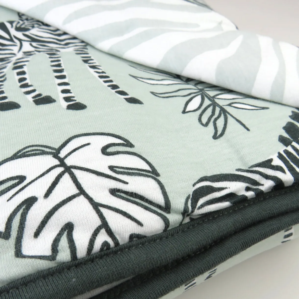 Organic Cotton Lightweight Knit Quilt