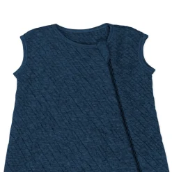 Organic Cotton Matelassé Medium Weight Wearable Blanket