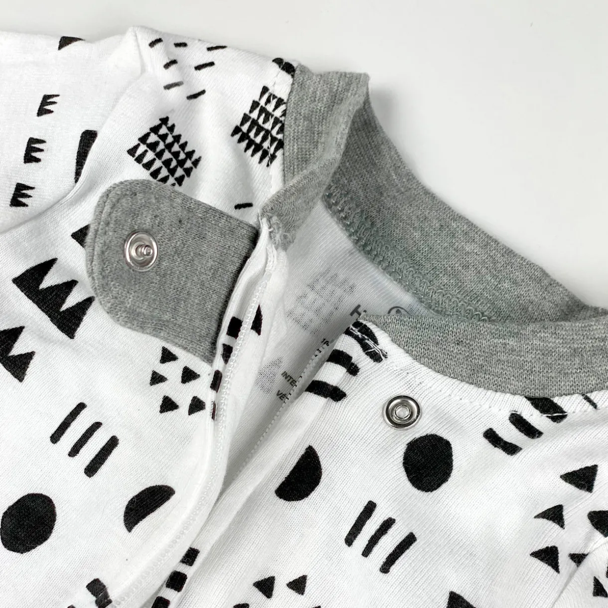 Organic Cotton Snug-Fit Footed Pajamas