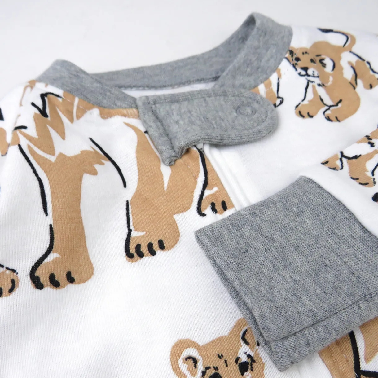 Organic Cotton Snug-Fit Footed Pajamas