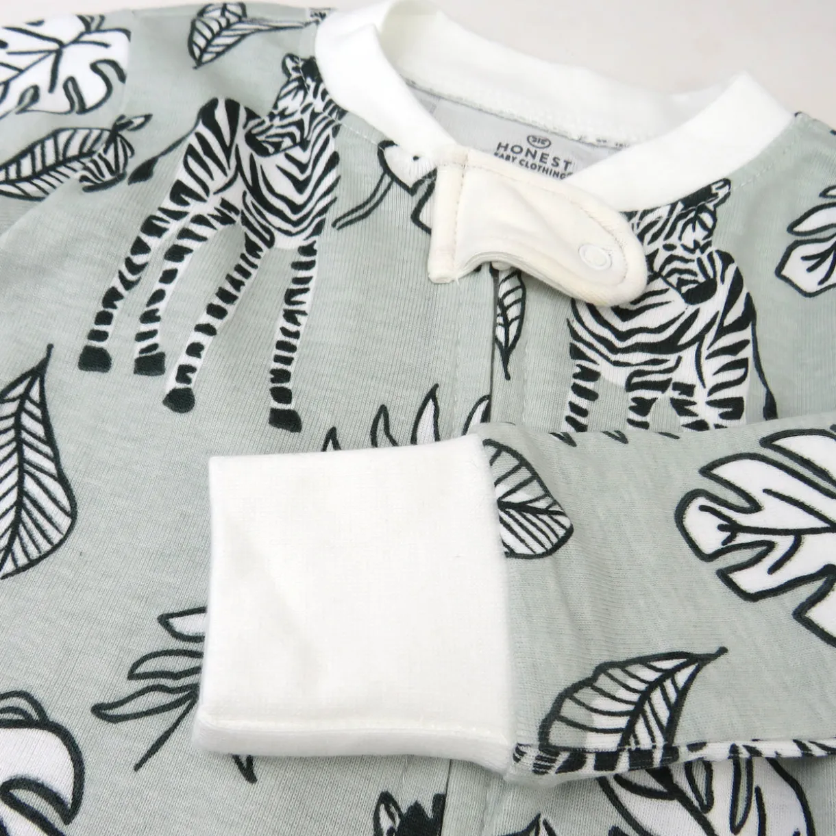 Organic Cotton Snug-Fit Footed Pajamas