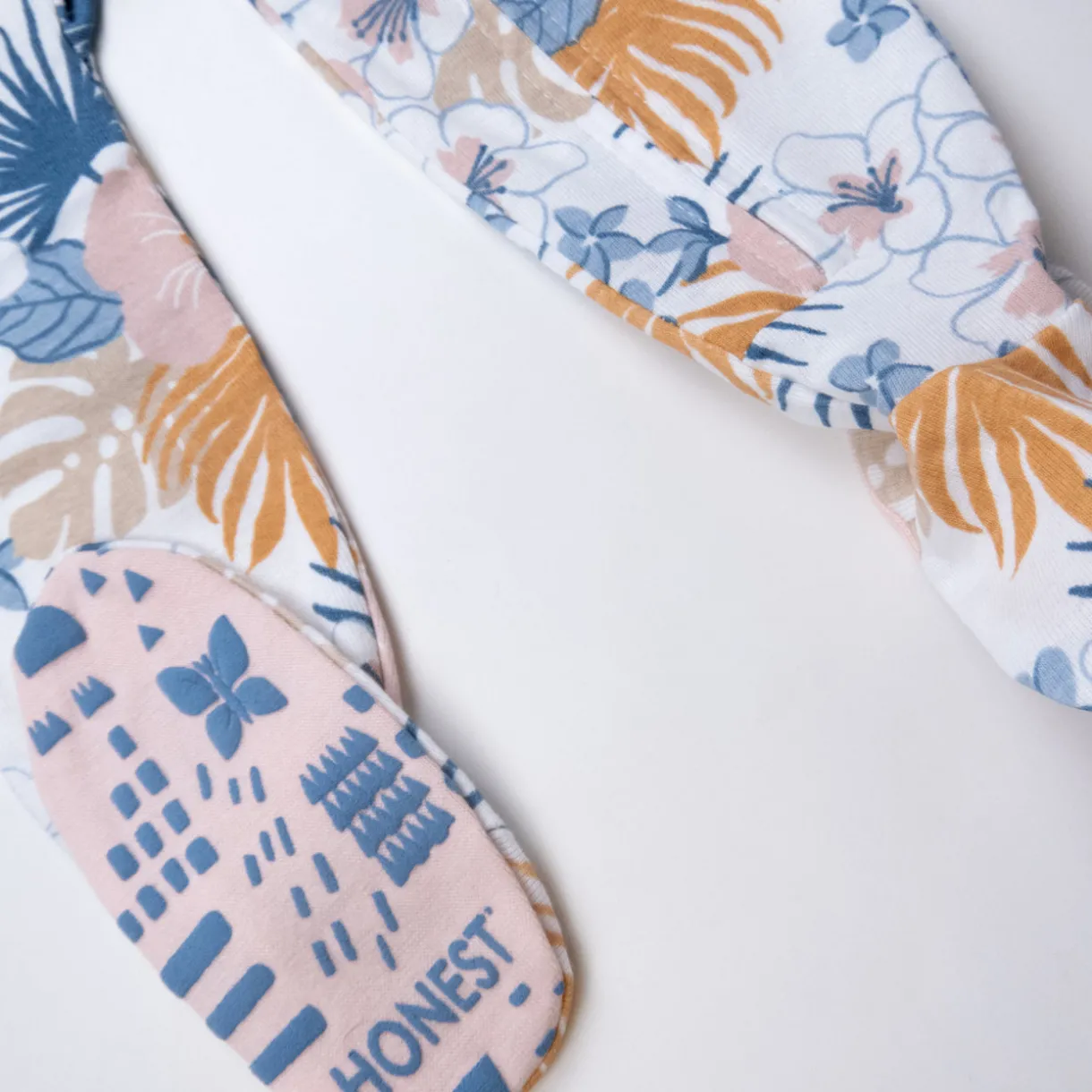 Organic Cotton Snug-Fit Footed Pajamas