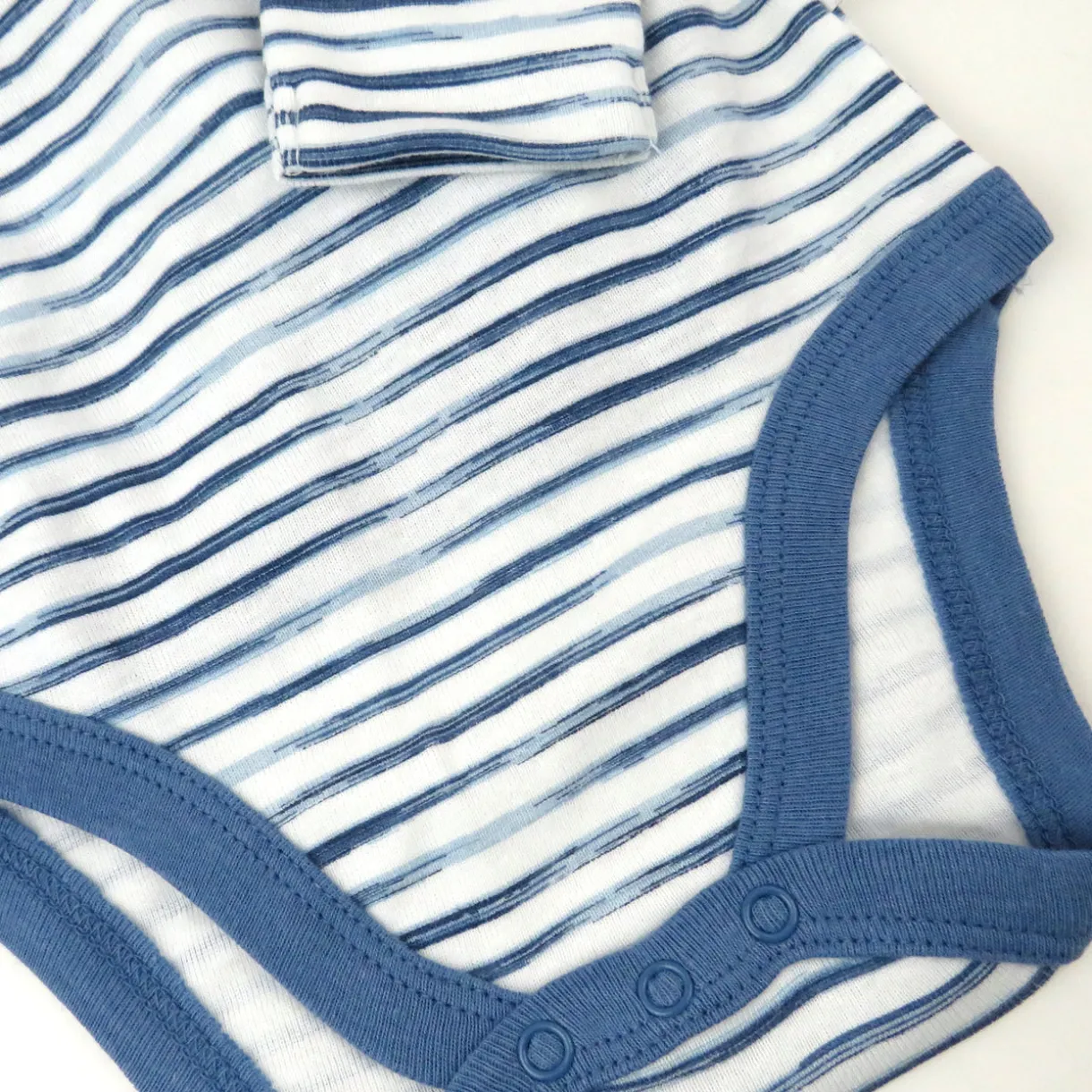 3-Pack Organic Cotton Long Sleeve Side-Snap Bodysuits