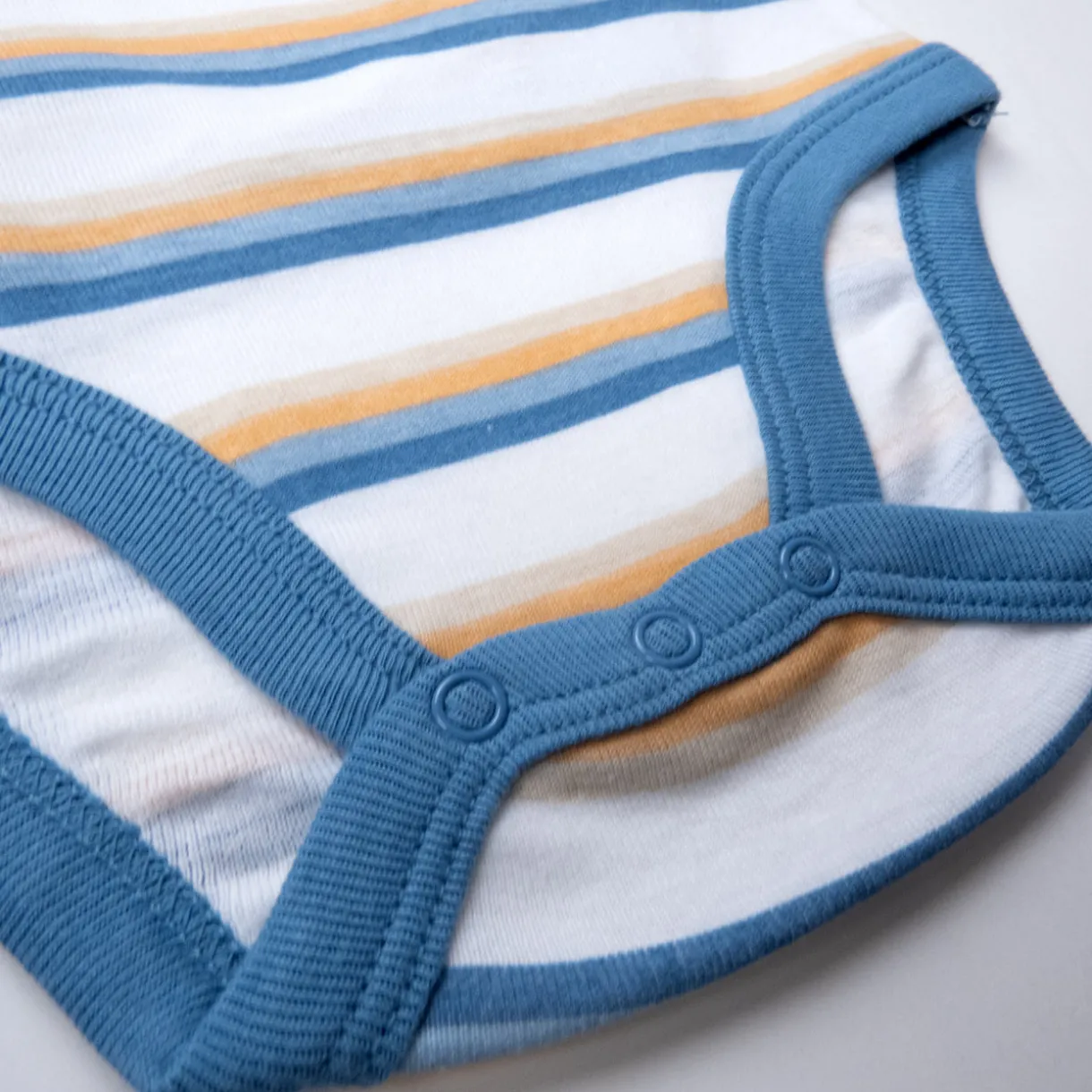 3-Pack Organic Cotton Long Sleeve Side-Snap Bodysuits