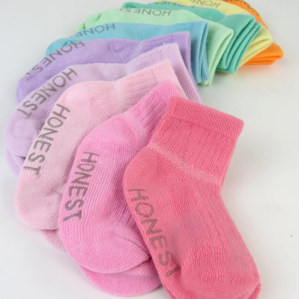 20-Pack Organic Cotton Short Sleeve Bodysuit & Sock Bundle