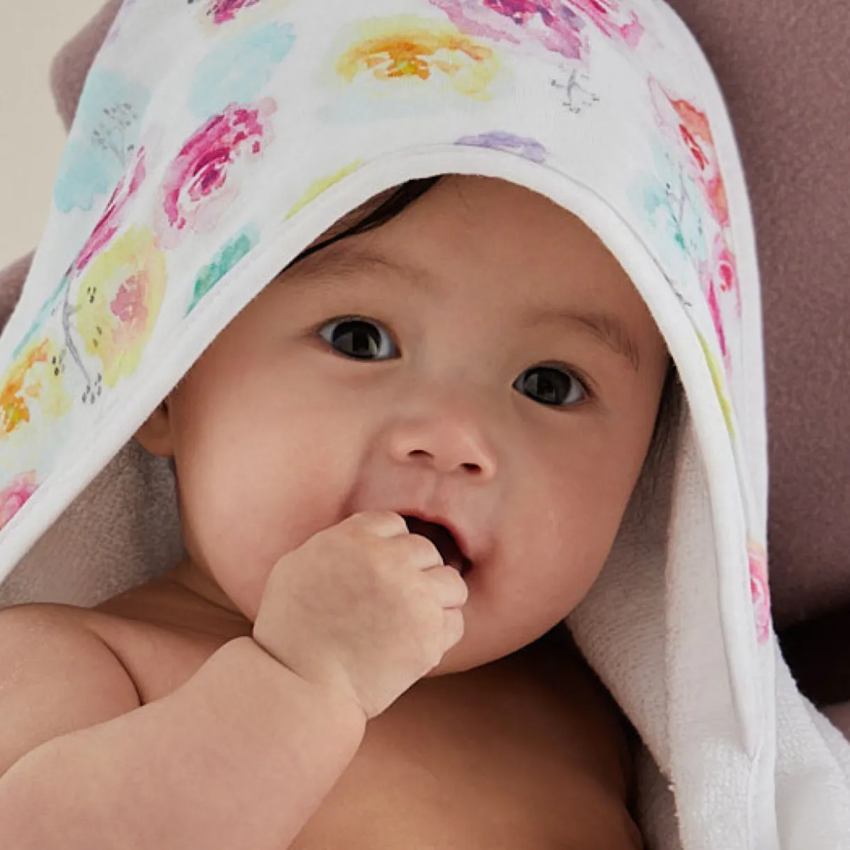 9-Piece BUBBLES & CUDDLES Organic Cotton Bath Gift Set