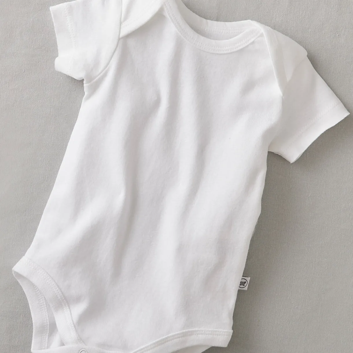12-Piece WELCOME HOME Organic Cotton Gift Set